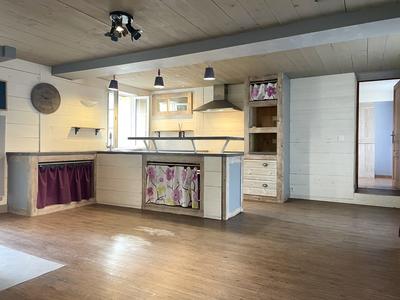 Maison ancienne - 136 m² - 6 pièces