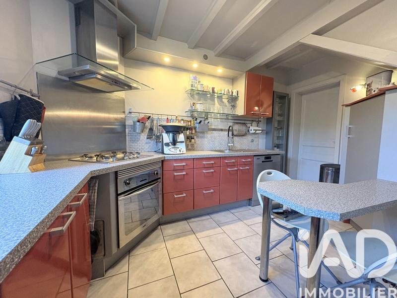 Maison - 140 m² - 7 pièces