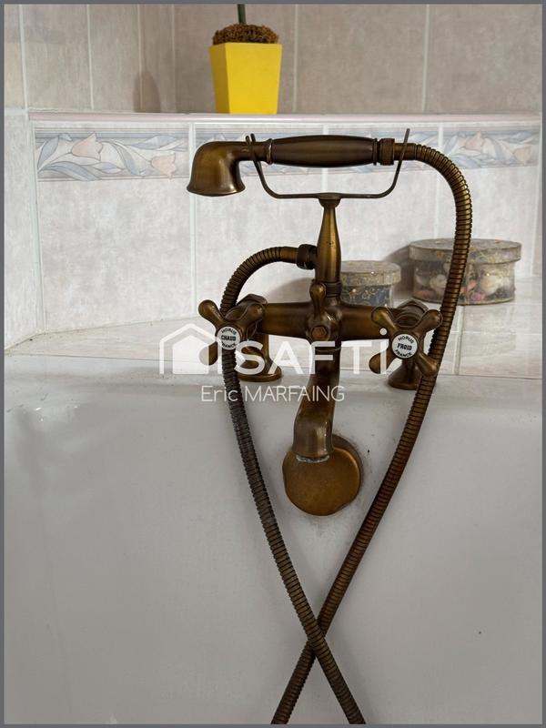 Maison de maîtres - 316 m² - 7 pièces