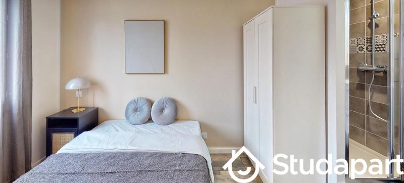 Chambre - 12 m² - 1 pièce