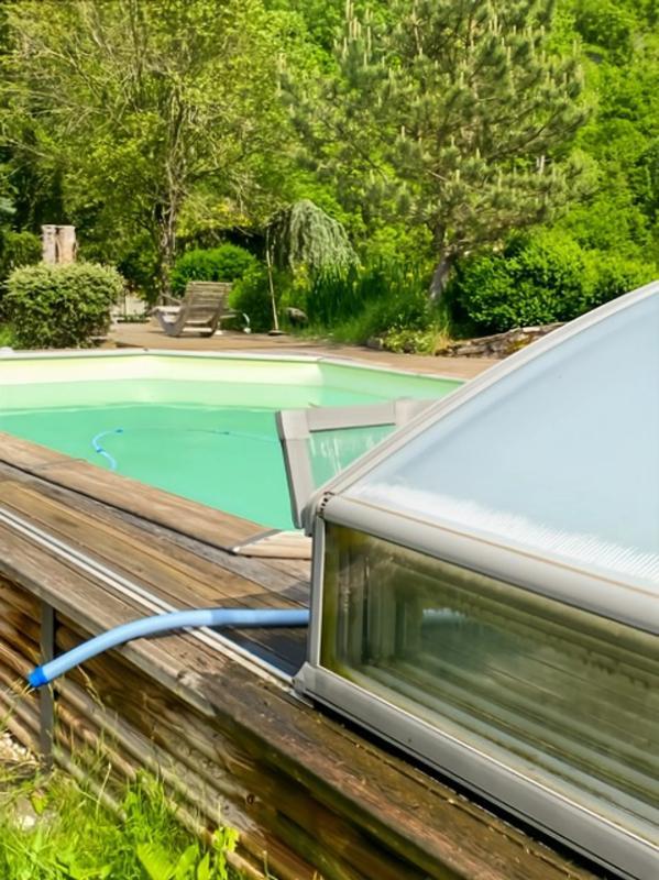 Maison - 230 m² - 8 pièces