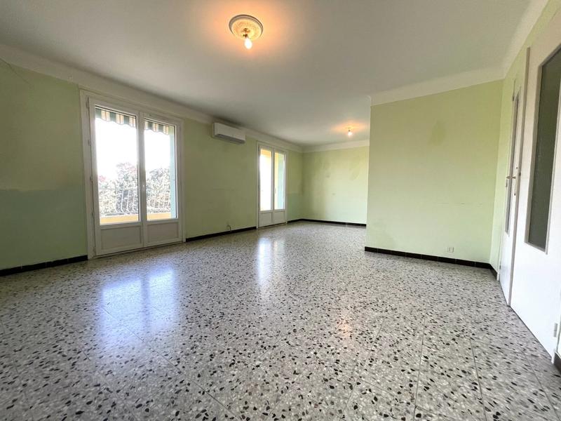 Appartement - 84 m² - 4 pièces