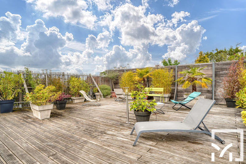 Maison - 180 m² - 7 pièces