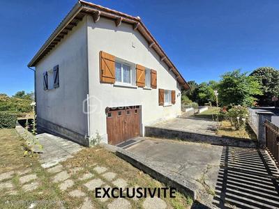 Maison - 123 m² - 7 pièces