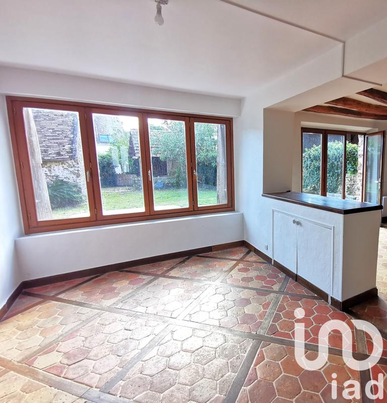 Maison - 177 m² - 8 pièces