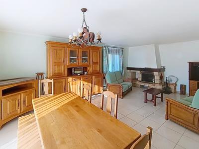 Villa - 100 m² - 4 pièces