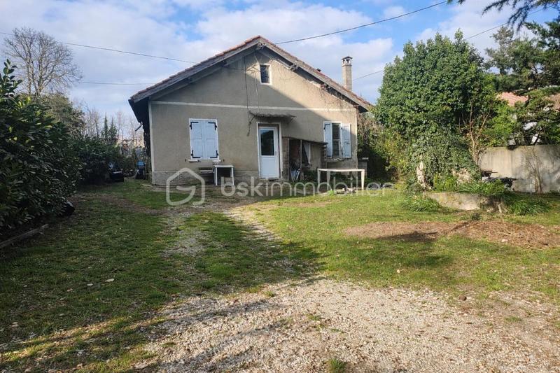 Immeuble - 900 m² - 30 pièces