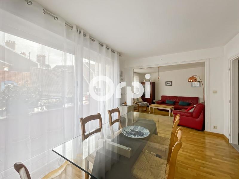 Appartement - 72 m² - 3 pièces