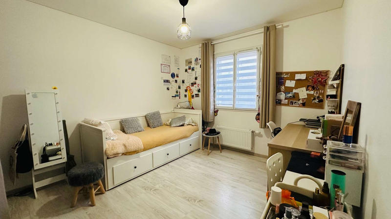 Villa - 85 m² - 5 pièces