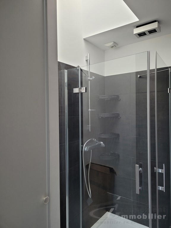 Appartement - 180 m² - 7 pièces