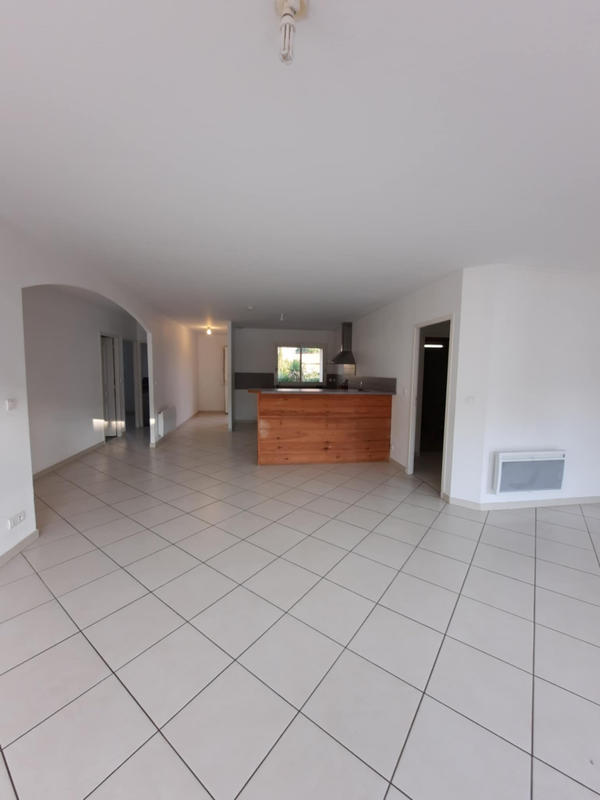 Maison - 115 m² - 4 pièces