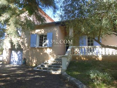 Propriété - 138 m² - 6 pièces