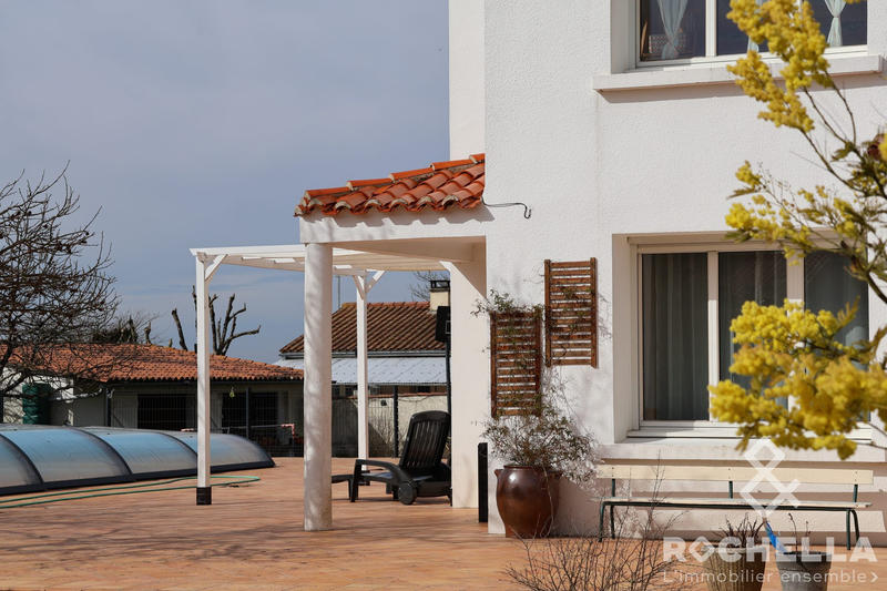 Maison contemporaine - 140 m² - 6 pièces