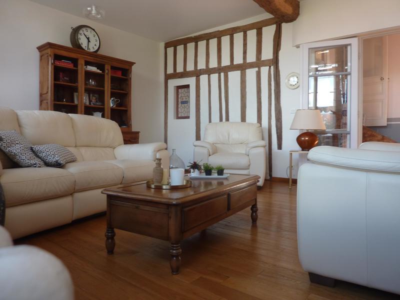 Villa - 235 m² - 9 pièces