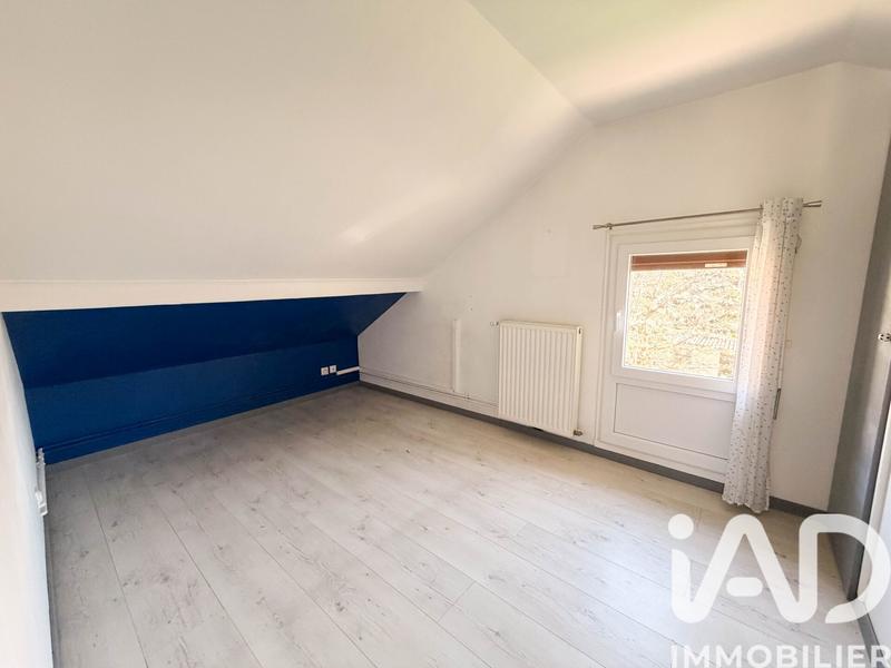 Maison - 90 m² - 5 pièces