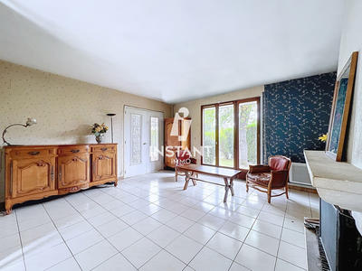 Maison - 127 m² - 8 pièces