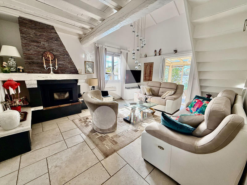 Maison - 108 m² - 6 pièces