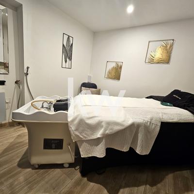 Fonds de commerce - Magasins - 42 m²