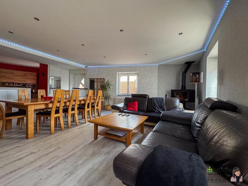 Maison de bourg - 146 m² - 6 pièces