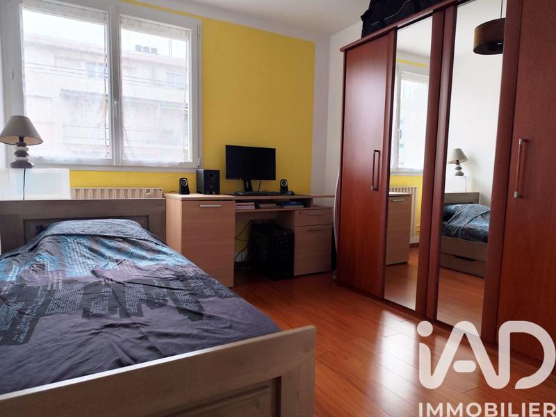 Appartement - 72 m² - 4 pièces