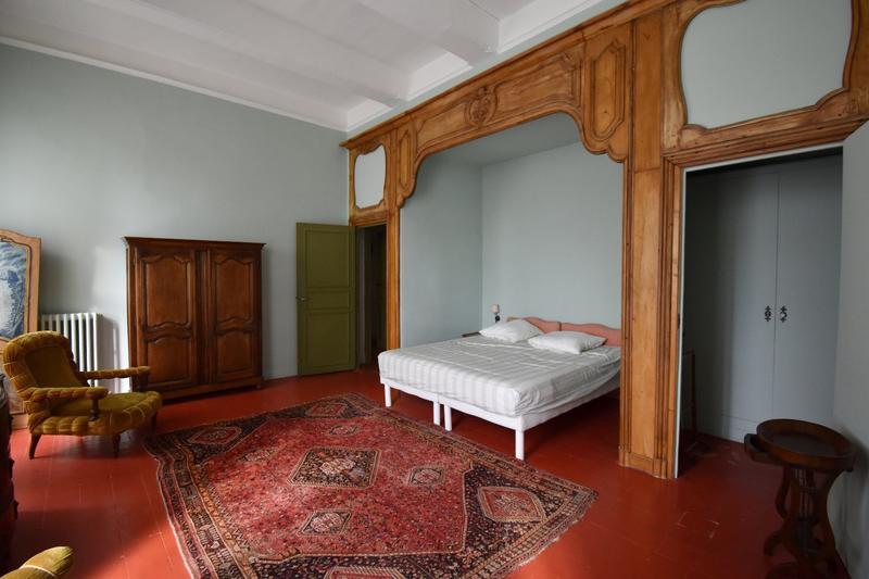 Maison - 490 m² - 21 pièces