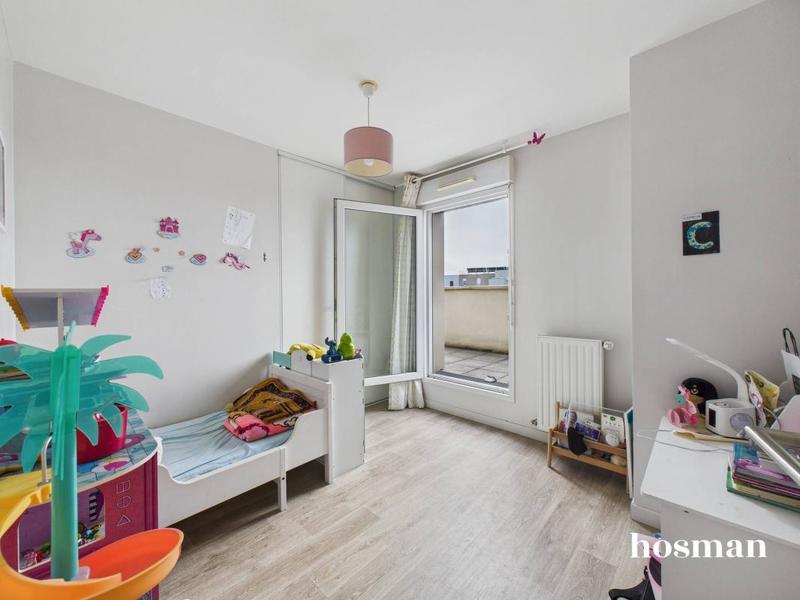 Appartement - 102 m² - 5 pièces