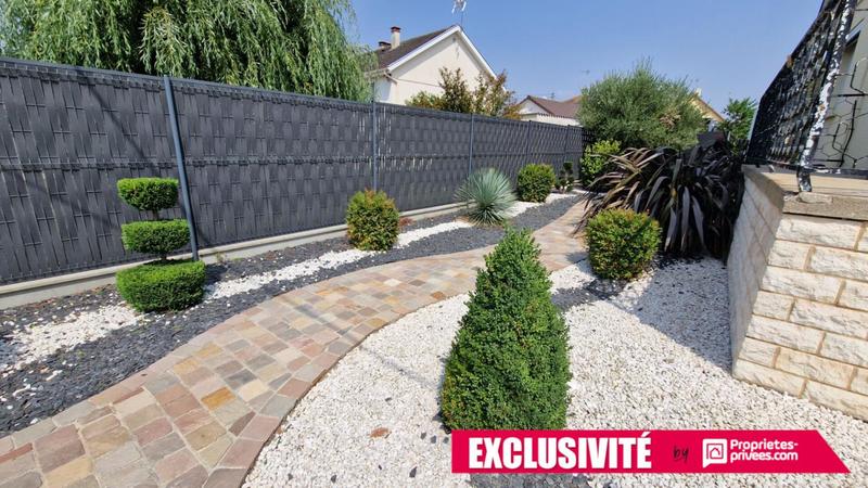 Maison - 171 m² - 7 pièces