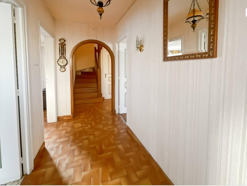 Maison - 100 m² - 4 pièces