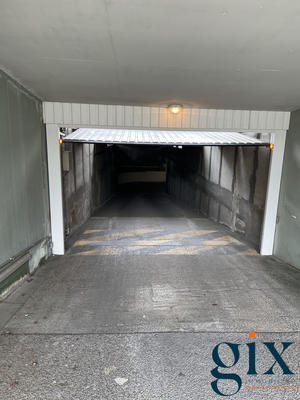 Parking / Garage - 16 m²