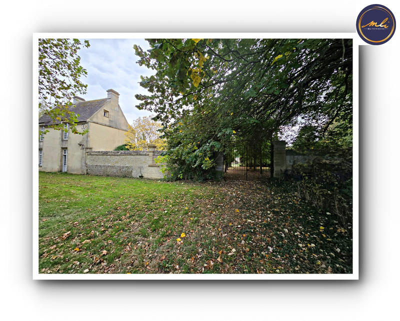 Manoir - 340 m² - 8 pièces