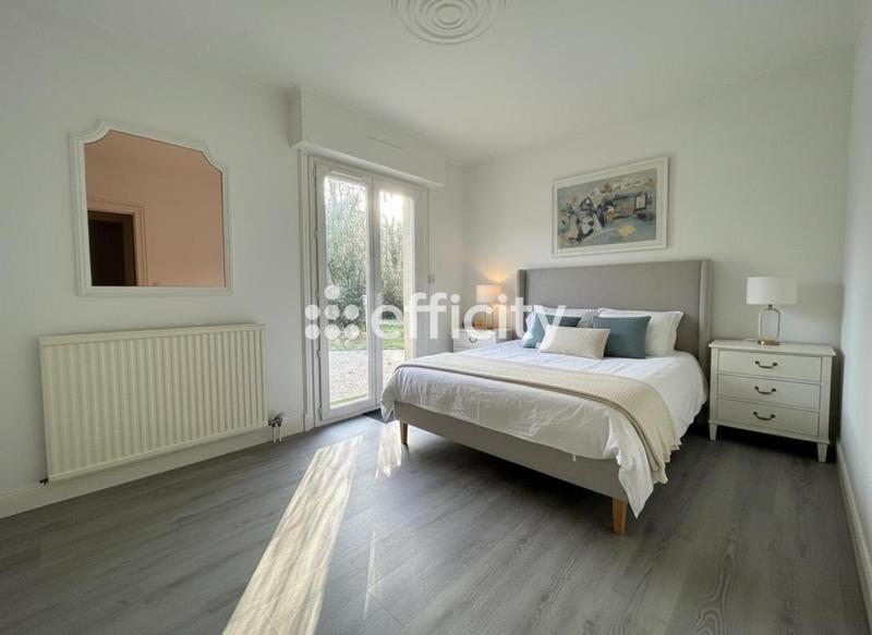 Pavillon - 104 m² - 5 pièces