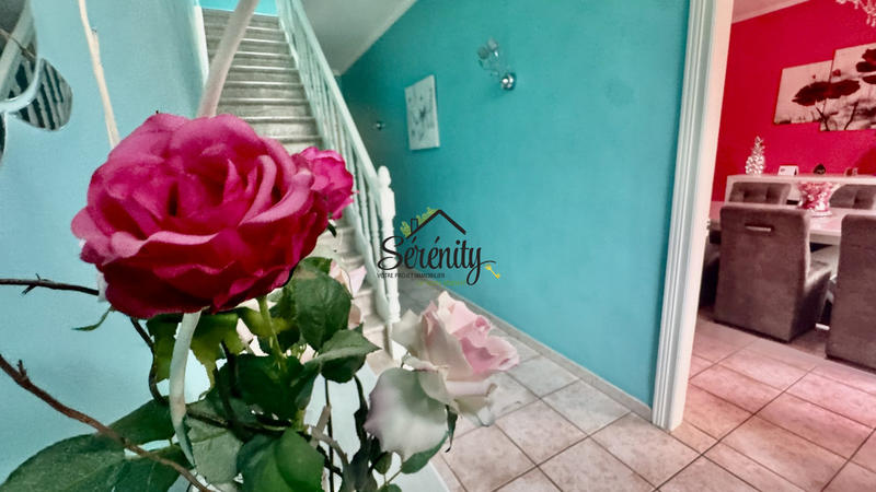 Maison - 95 m² - 6 pièces