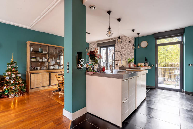 Maison - 96 m² - 5 pièces