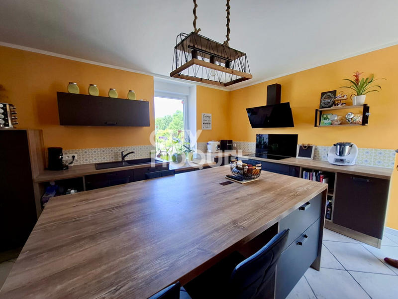 Maison - 150 m² - 5 pièces