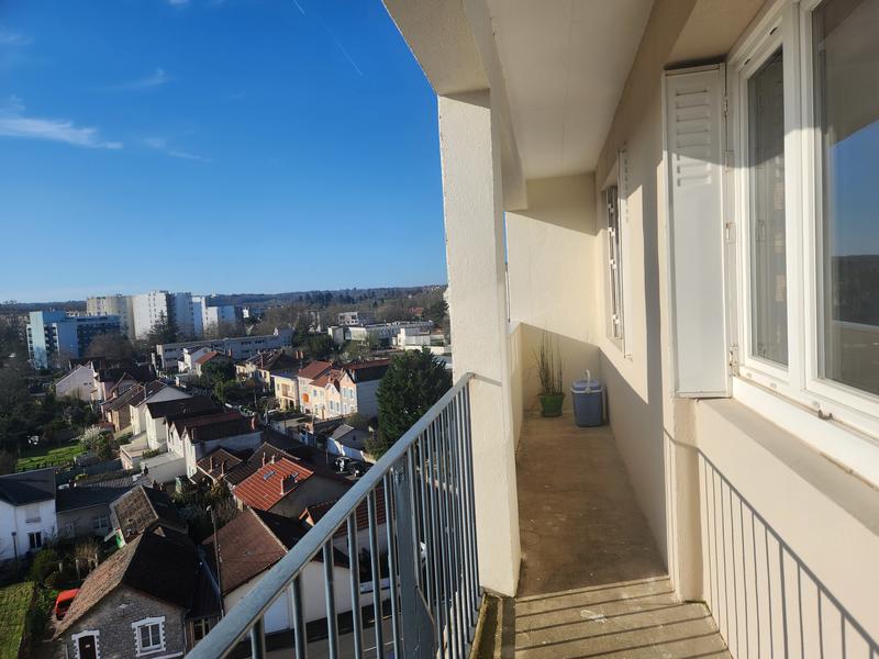 Appartement - 64 m² - 4 pièces