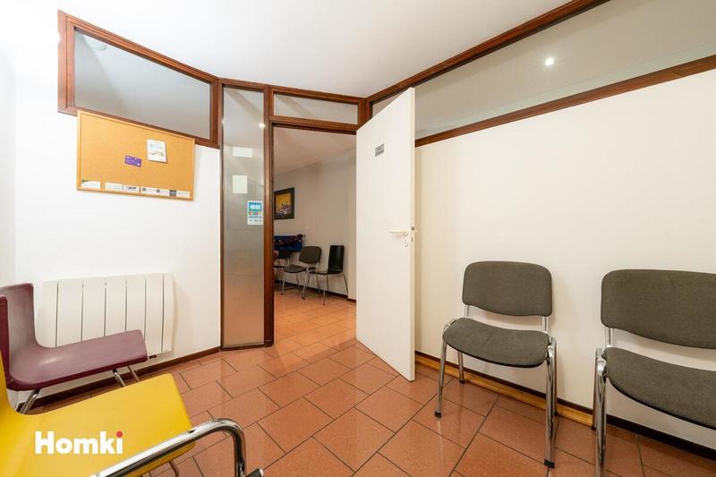 Local commercial - 69 m² - 3 pièces