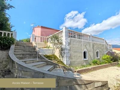 Maison - 106 m² - 5 pièces