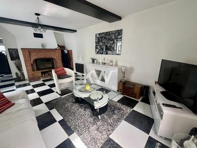 Maison de ville - 70 m² - 4 pièces