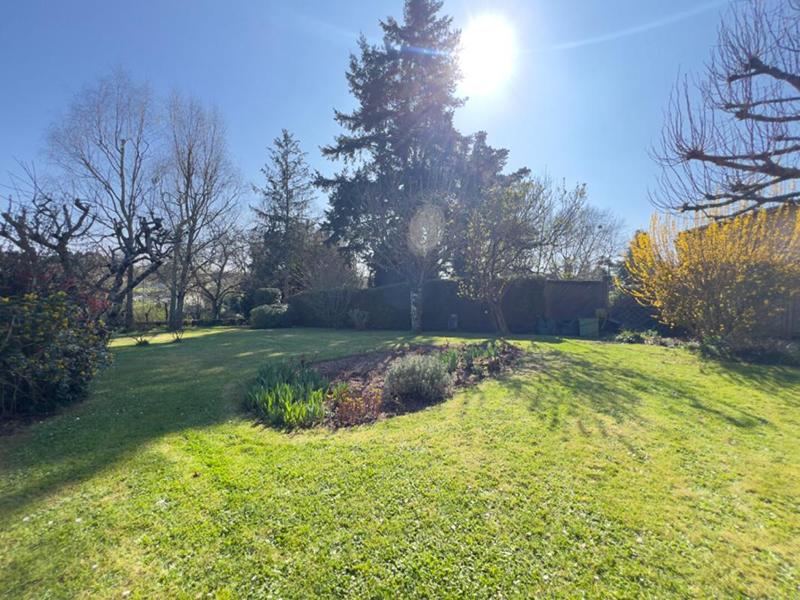 Maison - 206 m² - 7 pièces