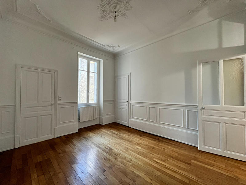 Bureau - 55 m² - 4 pièces