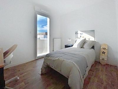 Appartement - 83 m² - 4 pièces