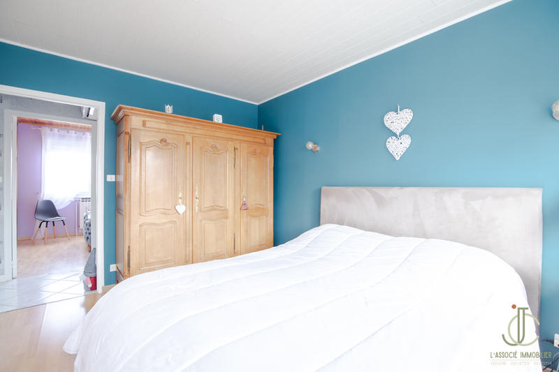 Maison - 90 m² - 4 pièces