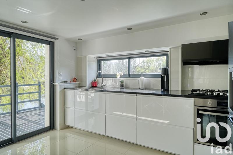 Maison - 160 m² - 6 pièces