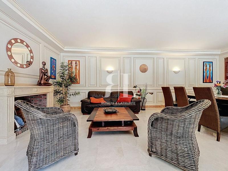 Longère - 298 m² - 5 pièces