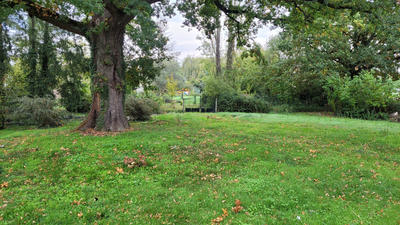 Maison - 215 m² - 8 pièces