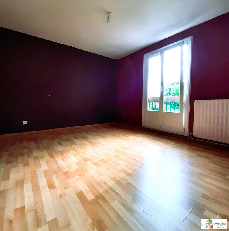 Maison - 110 m² - 6 pièces