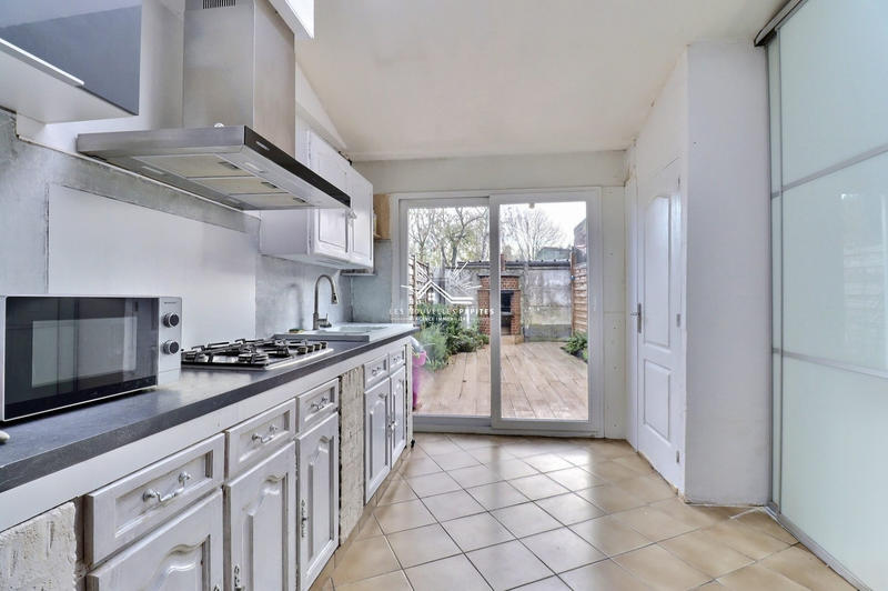 Maison - 87 m² - 4 pièces