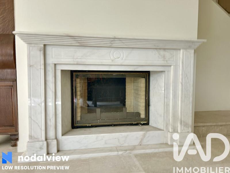 Maison de maîtres - 315 m² - 9 pièces