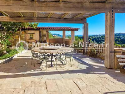 Maison - 285 m² - 10 pièces