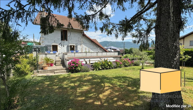 Maison - 213 m² - 6 pièces